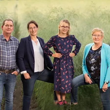 Heeser Hof - Urlaub Im Gruenen Weeze Exterior photo